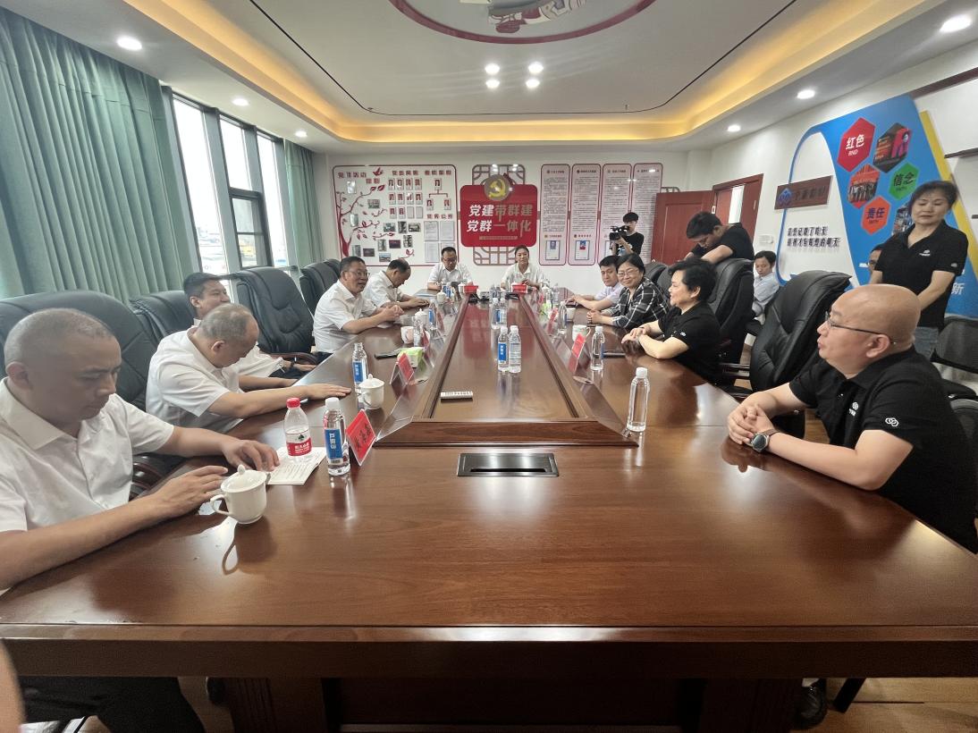 四川省莲溪县党政代表团考察明胜m88官网